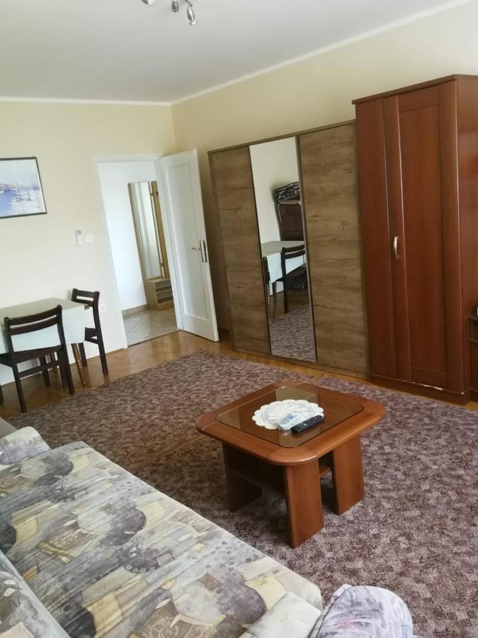 Apartments Ljubica Biograd Na Moru Eksteriør bilde