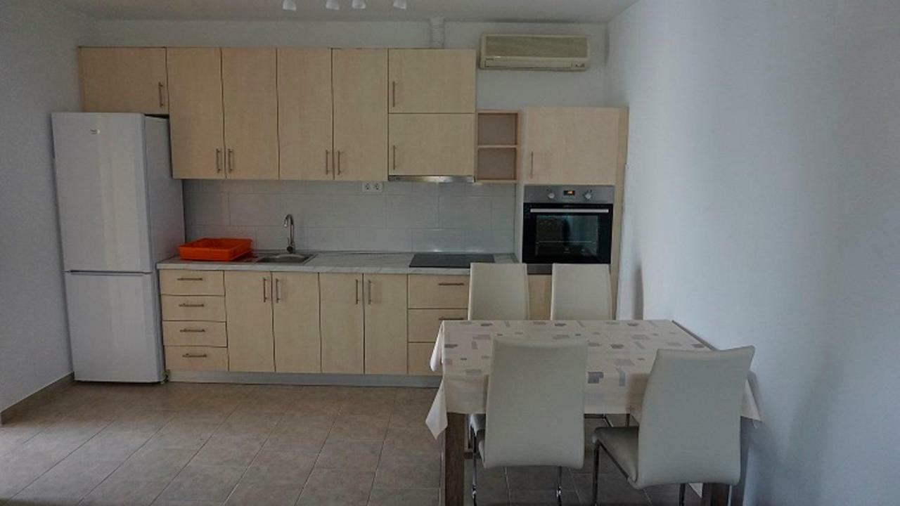 Apartments Ljubica Biograd Na Moru Eksteriør bilde