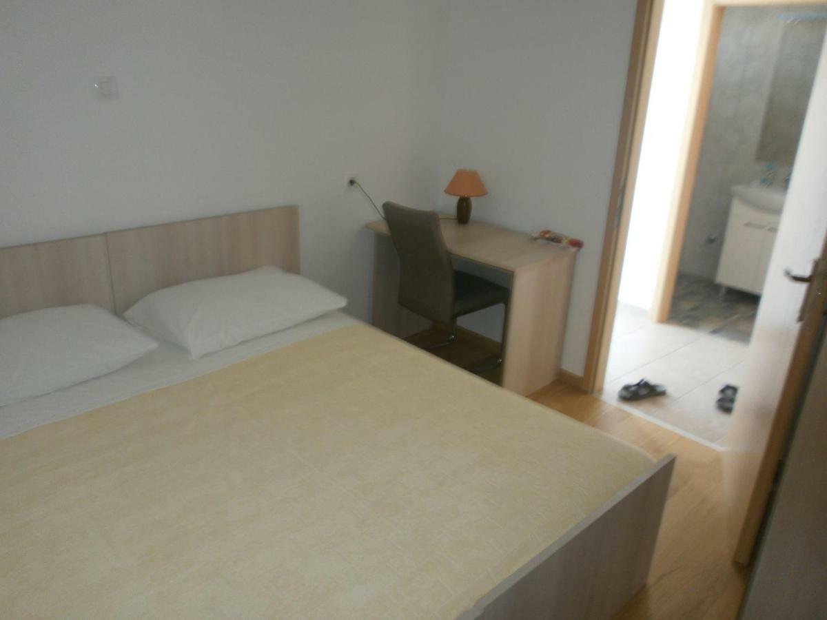 Apartments Ljubica Biograd Na Moru Eksteriør bilde